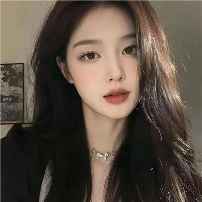 红妆问佳人